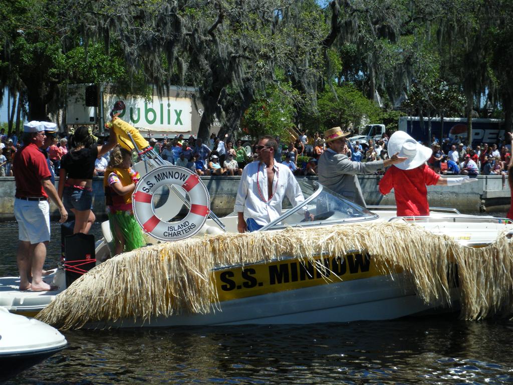 River's Edge Pediatrics Boat Parade Chasco Fiesta 2011 Pediatrician